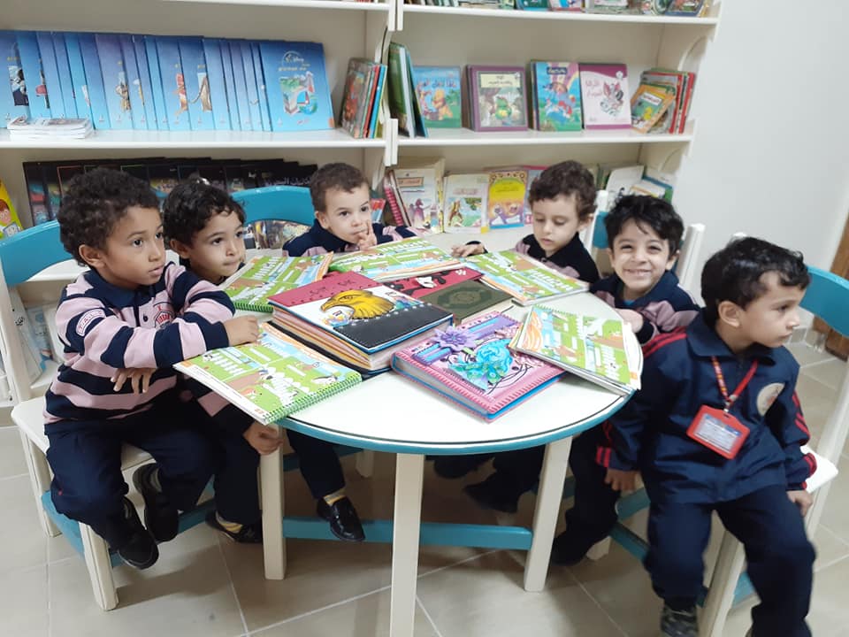 During the language arts class in the library KG1 Fruits