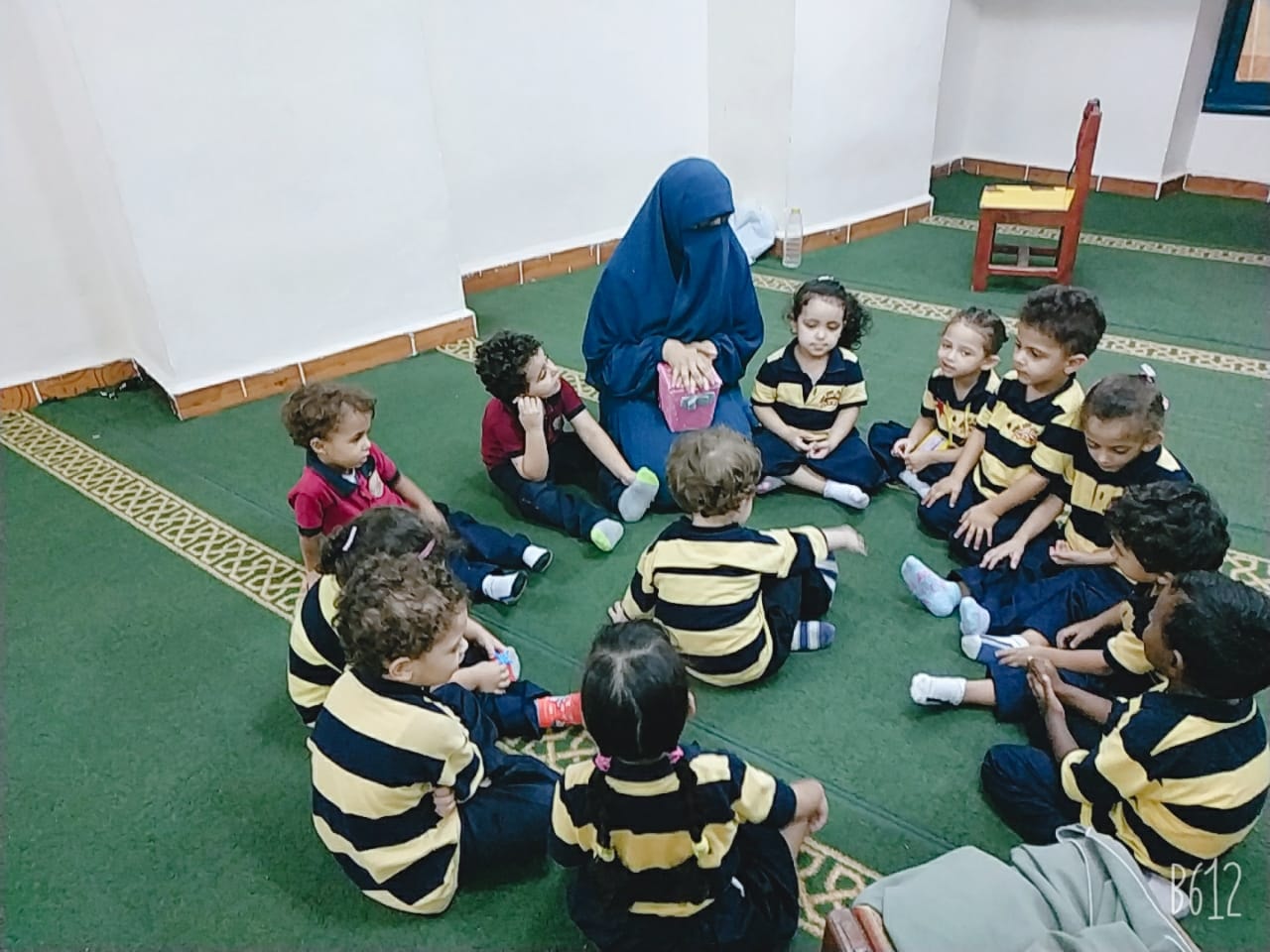 اثناء حصة القران الكريم بالمسجد play school